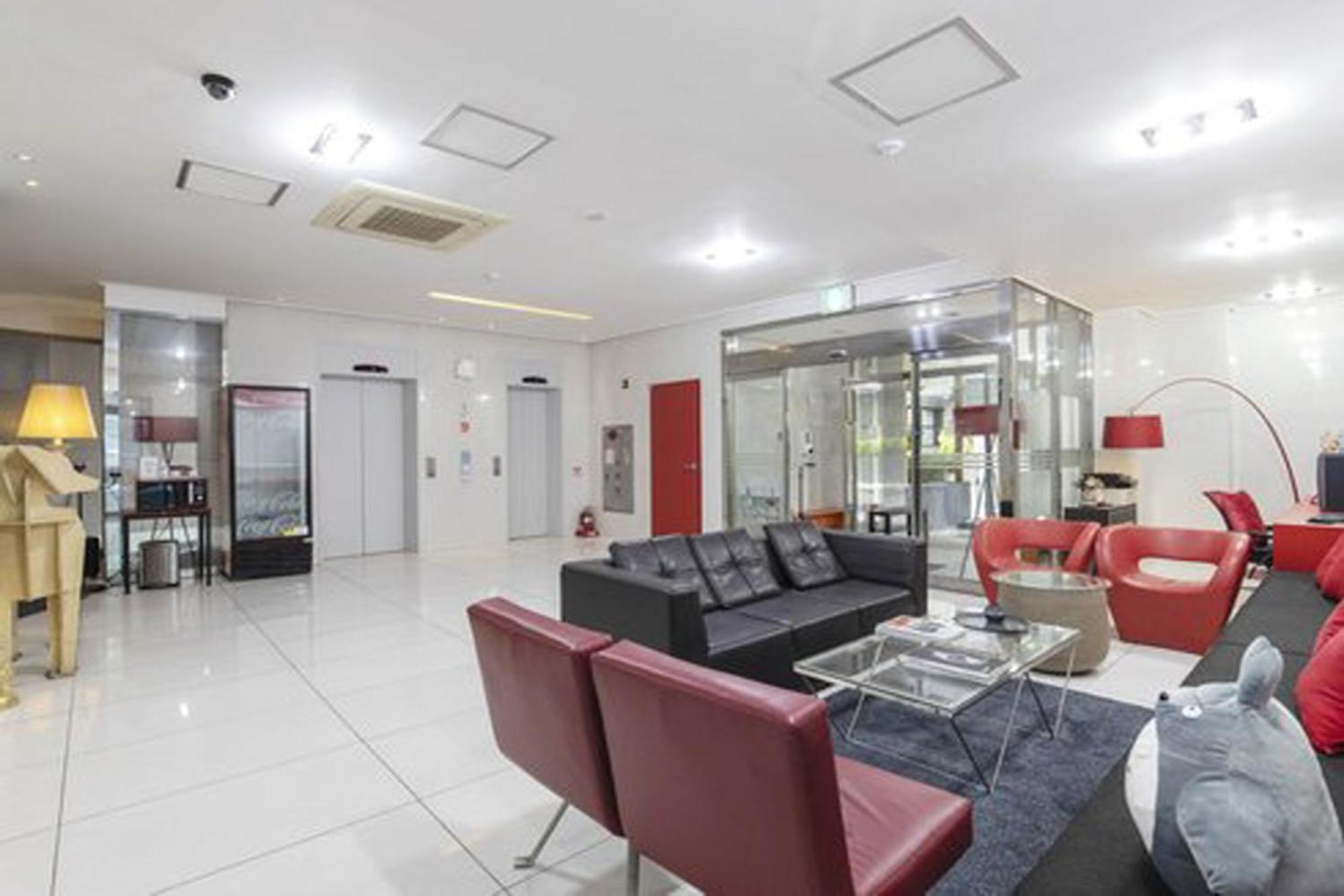 G Tourist Hotel Wolmido Інчхон Екстер'єр фото